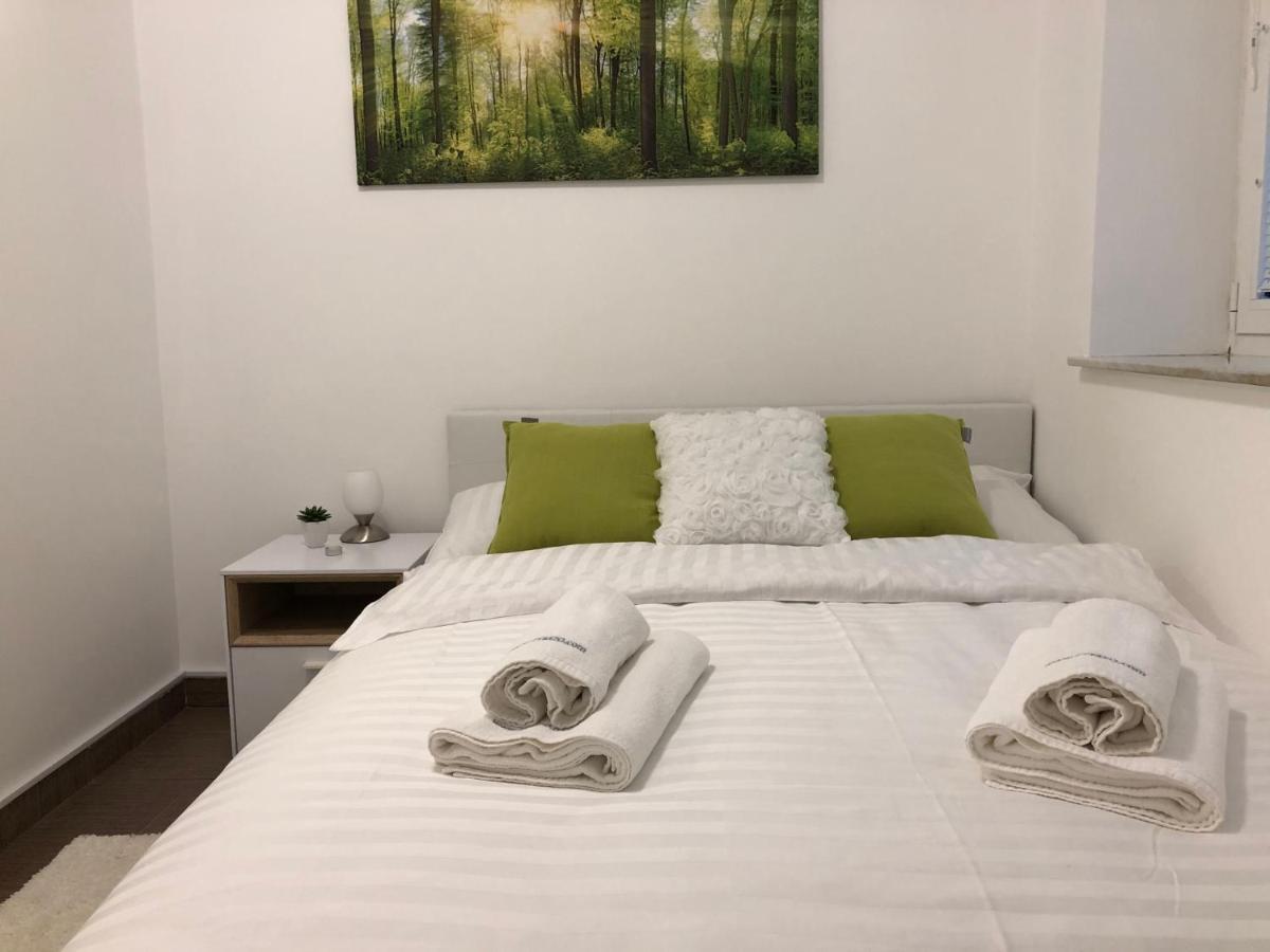 Апартаменты Modern Center Studio Under The Castle II Free Parking Любляна Экстерьер фото